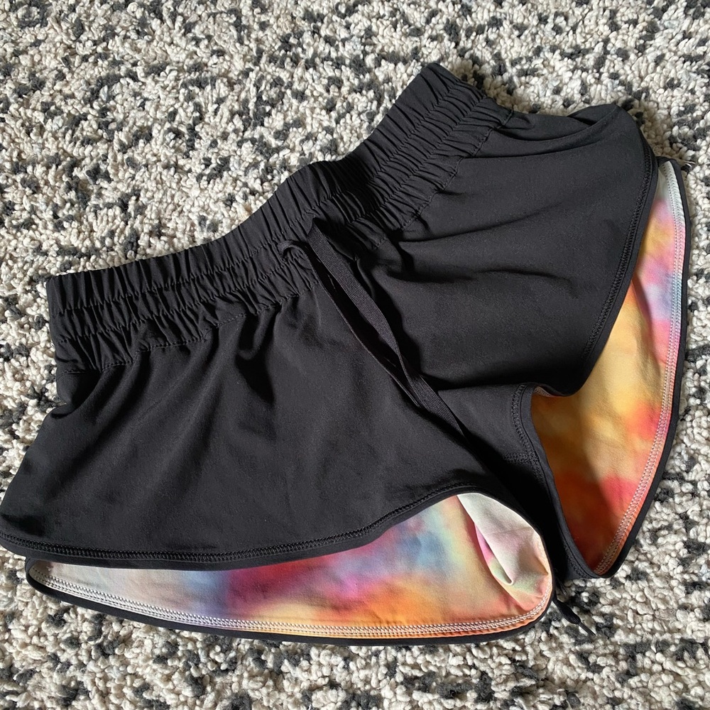 Super Cute XS TNA running shorts